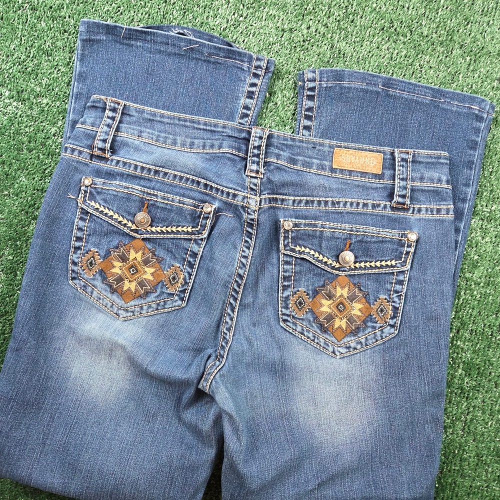 Shyanne Womens Embroidered Pocket Bootcut Jeans Blue Medium Wash Size 31 Short